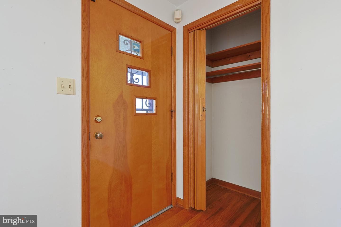 12043 Iris Avenue photo 6