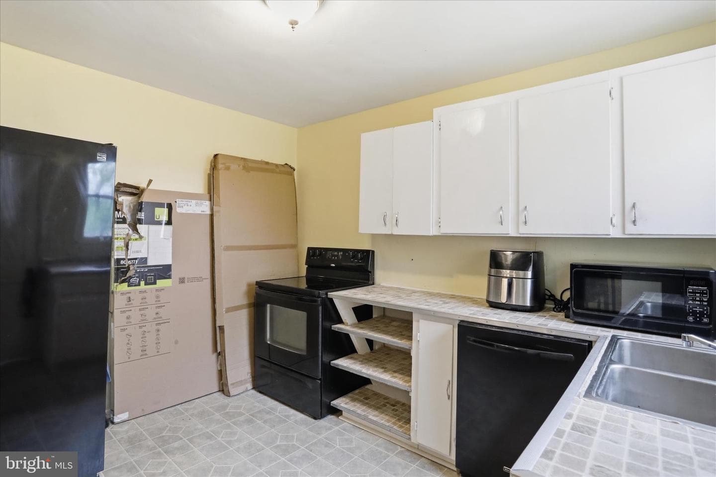3 Glenview Drive photo 24