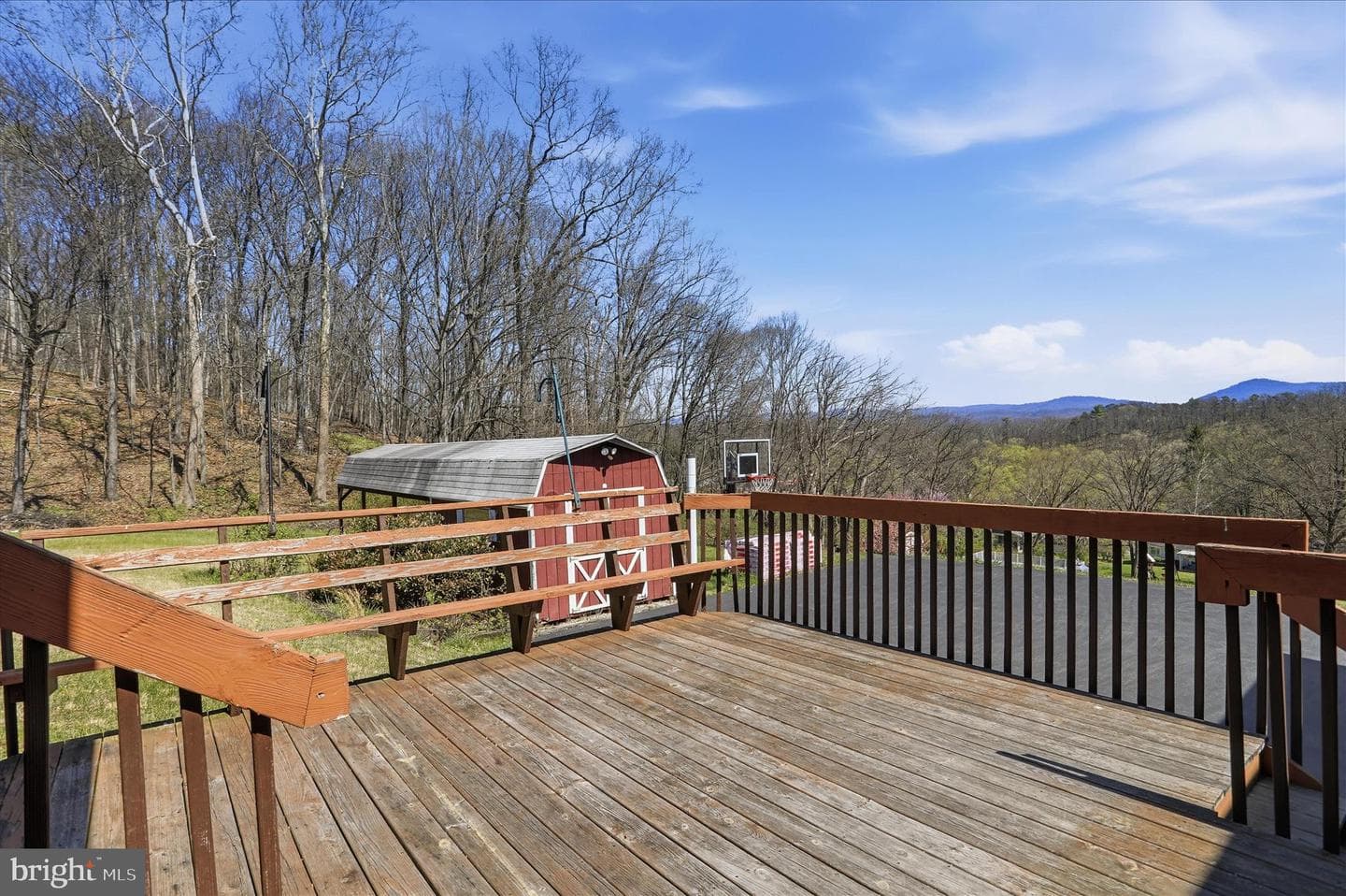 609 Wellington Lane photo 39