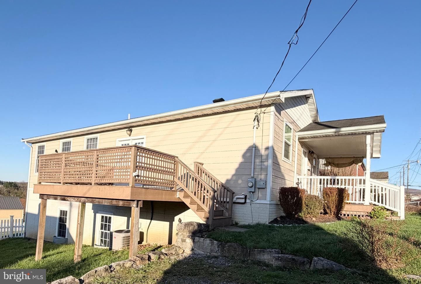 99 Washington Street photo 3