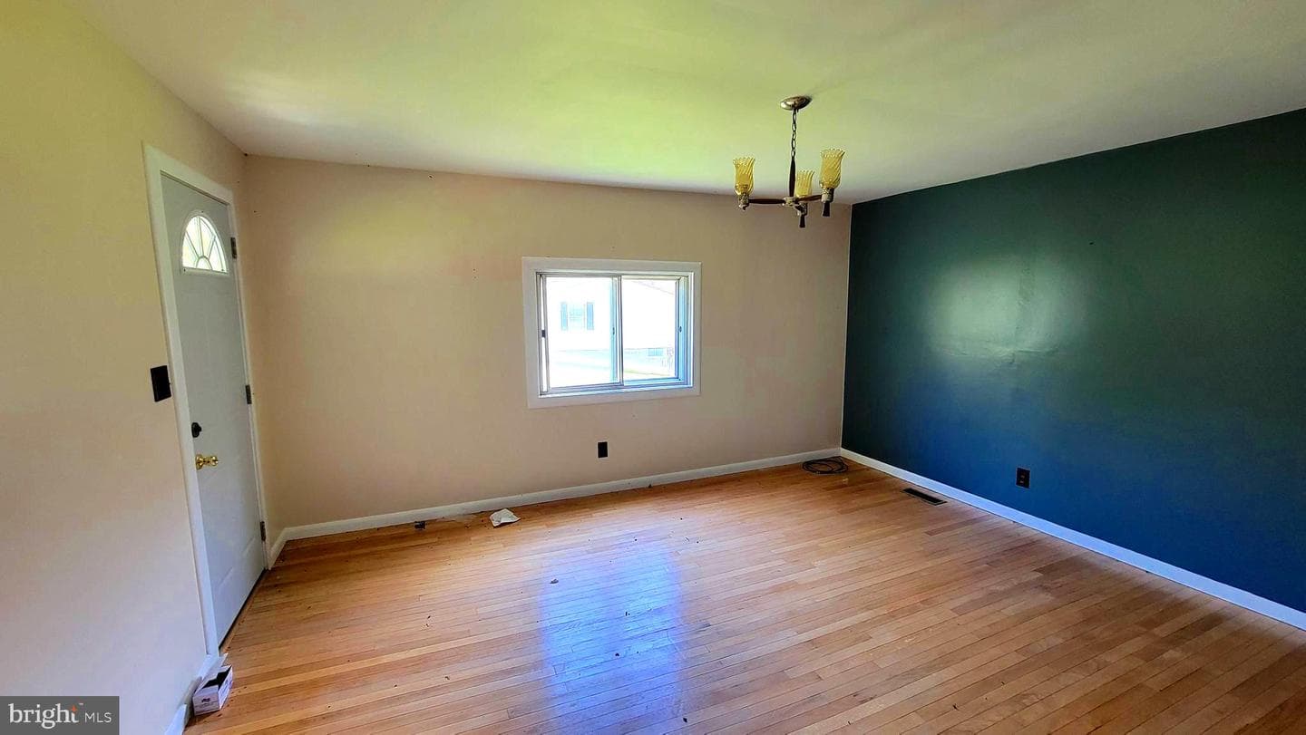 11214 Ore Street NE photo 12