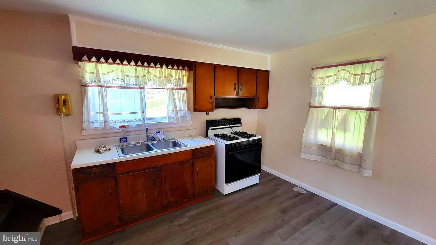 11214 Ore Street NE photo 14