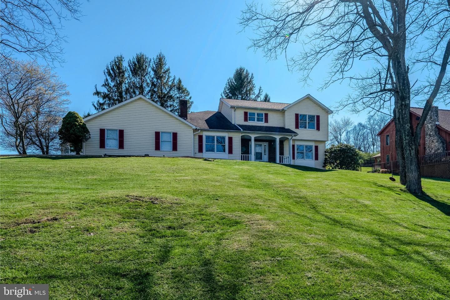 116 Victoria Lane photo 4