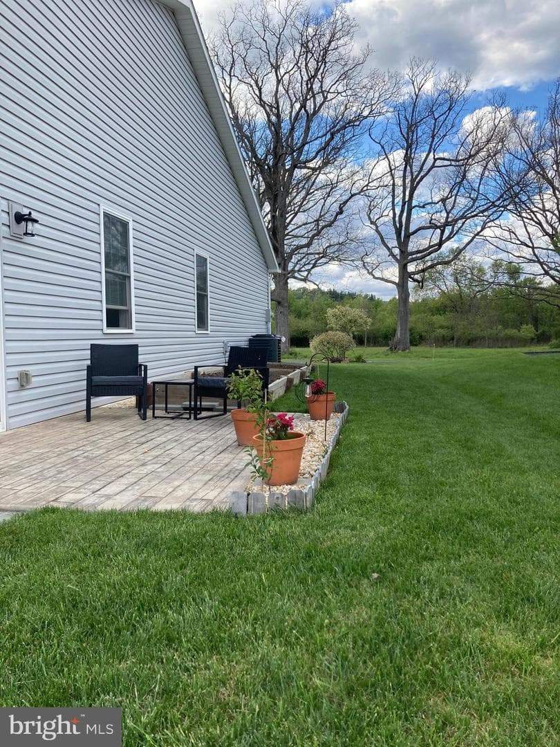 111 Candlewick Court photo 22
