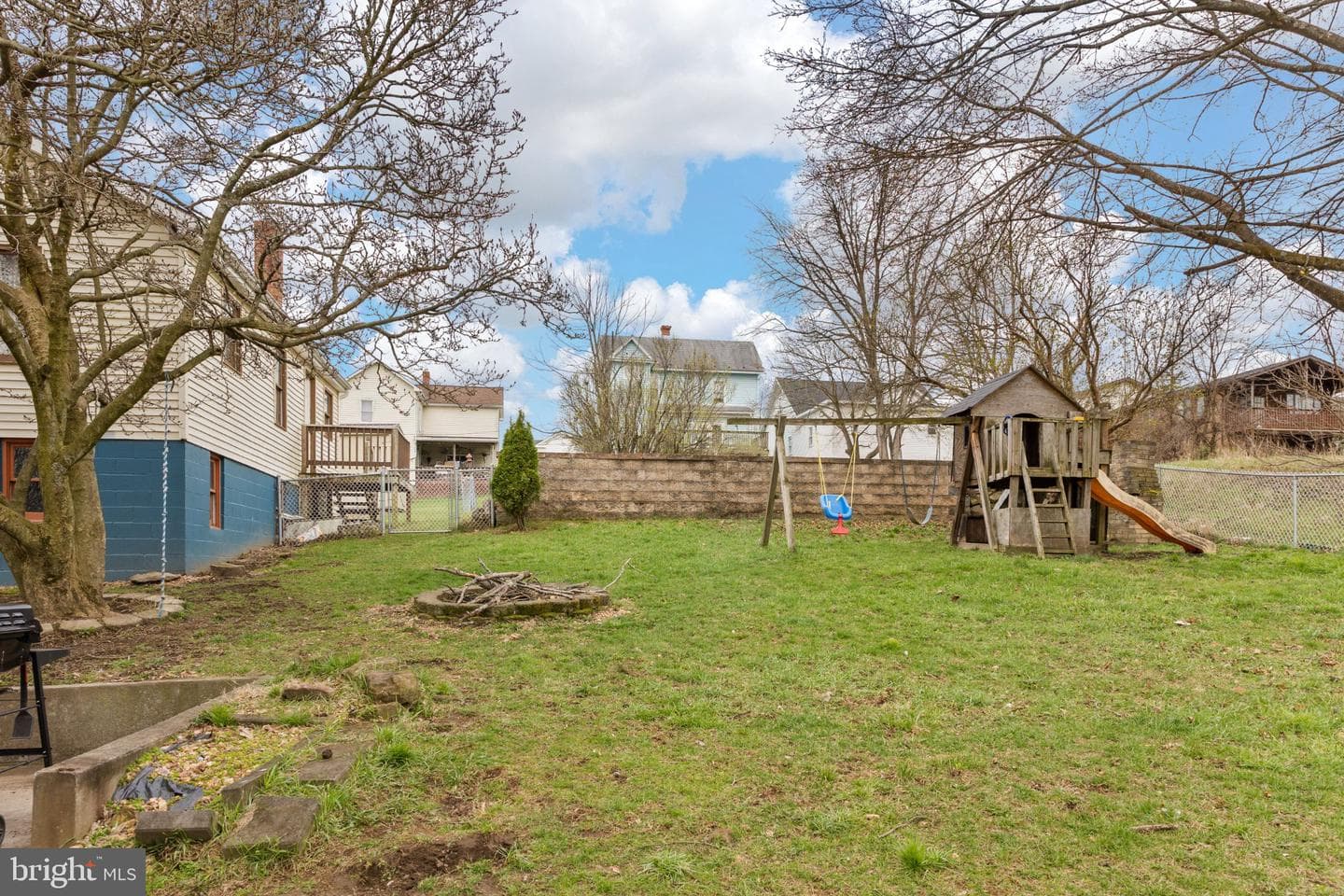 51 Mill Street photo 22