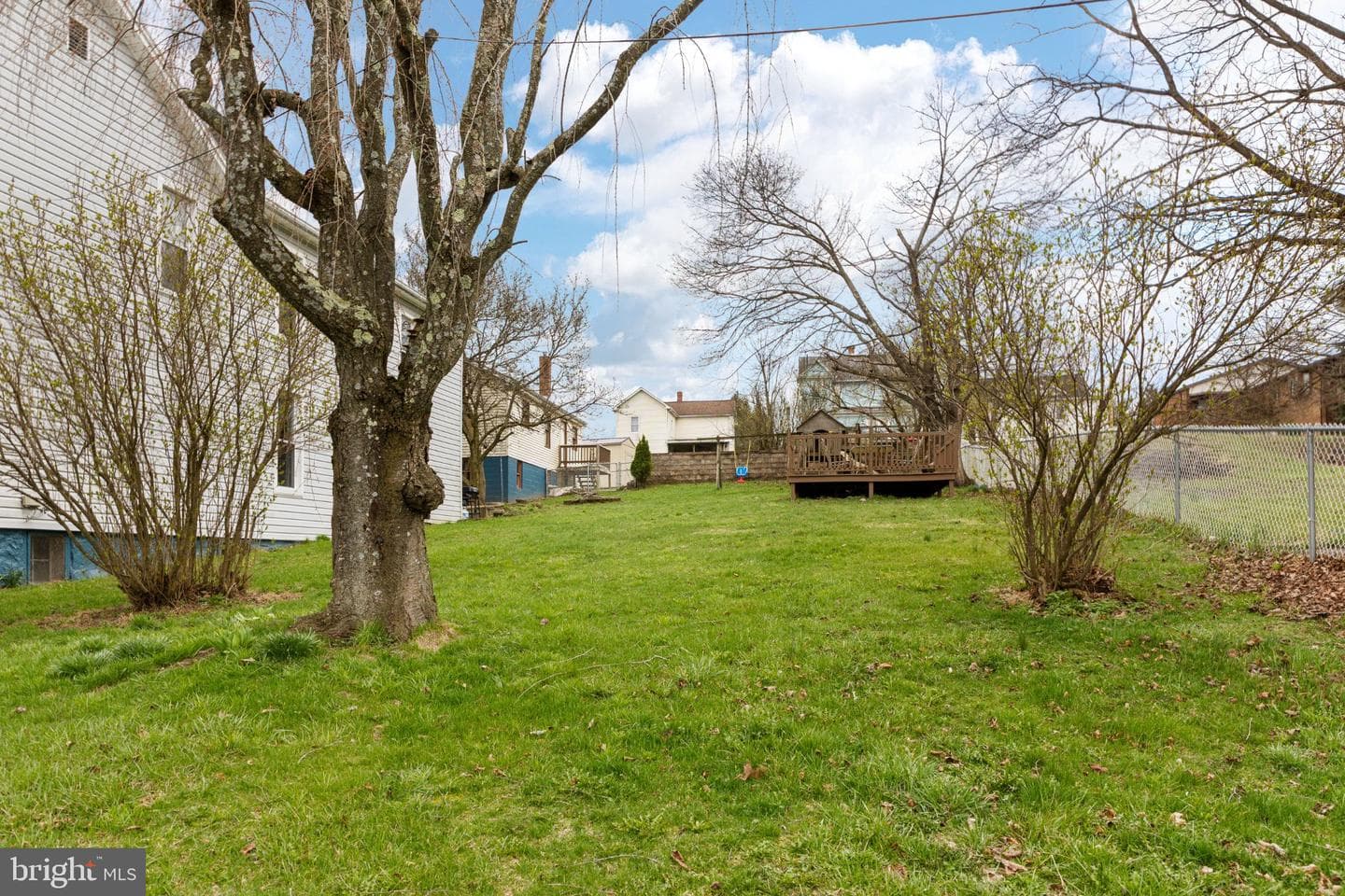 51 Mill Street photo 24