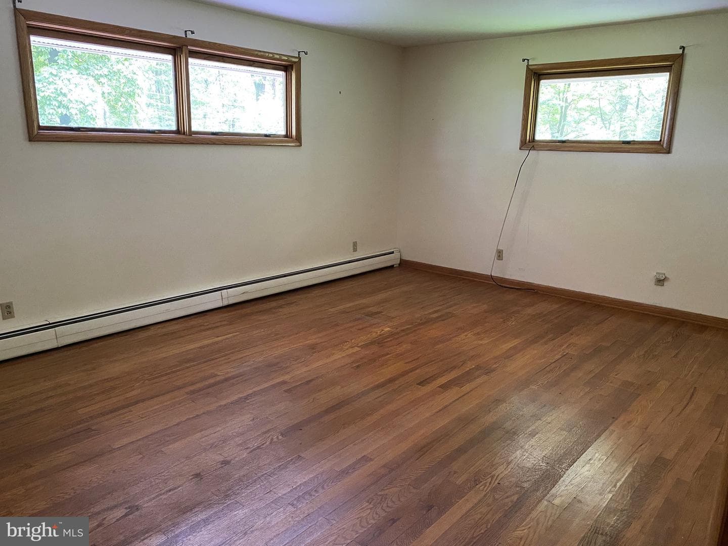 54 Hawthorne Drive photo 25