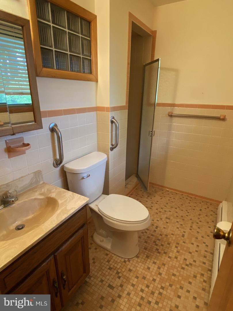 54 Hawthorne Drive photo 27