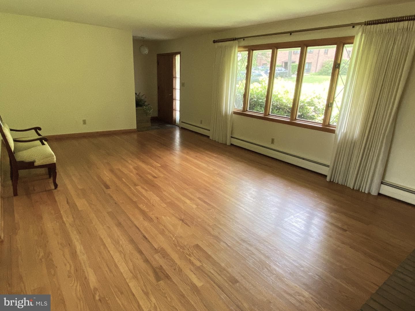 54 Hawthorne Drive photo 7