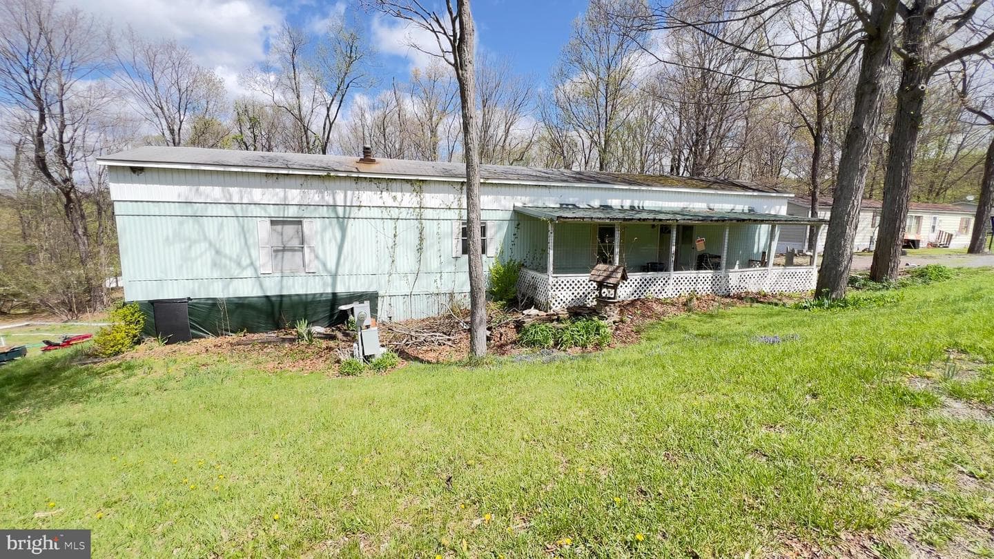15909 Woodsview Drive photo 2