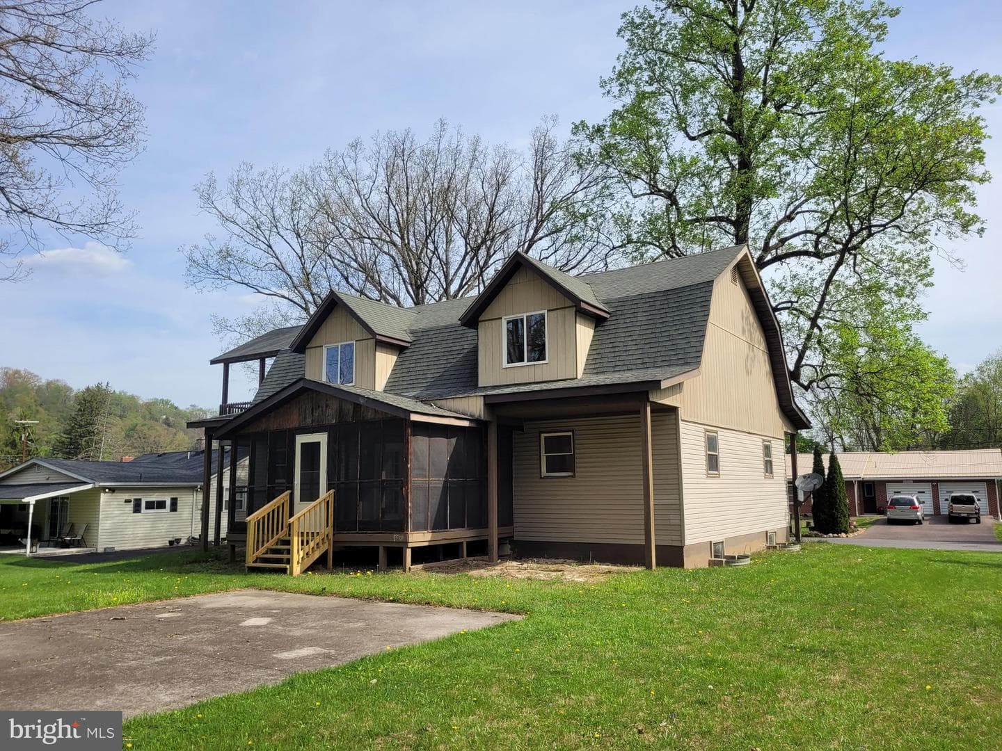 23 Oaklawn Avenue photo 7