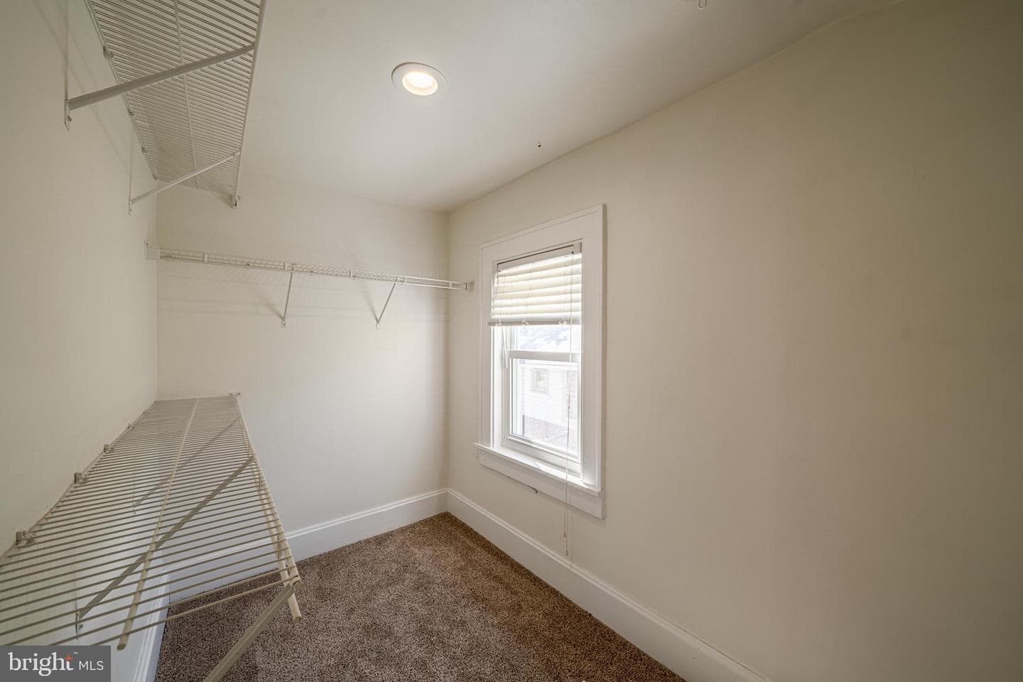 14015 Bedford Road NE photo 29