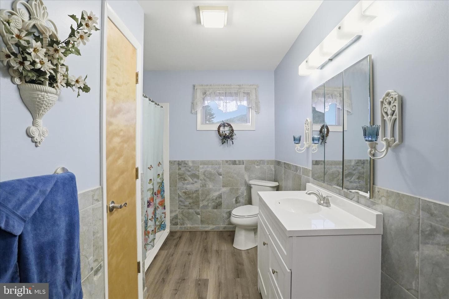 12216 Mcmullen Highway SW photo 14