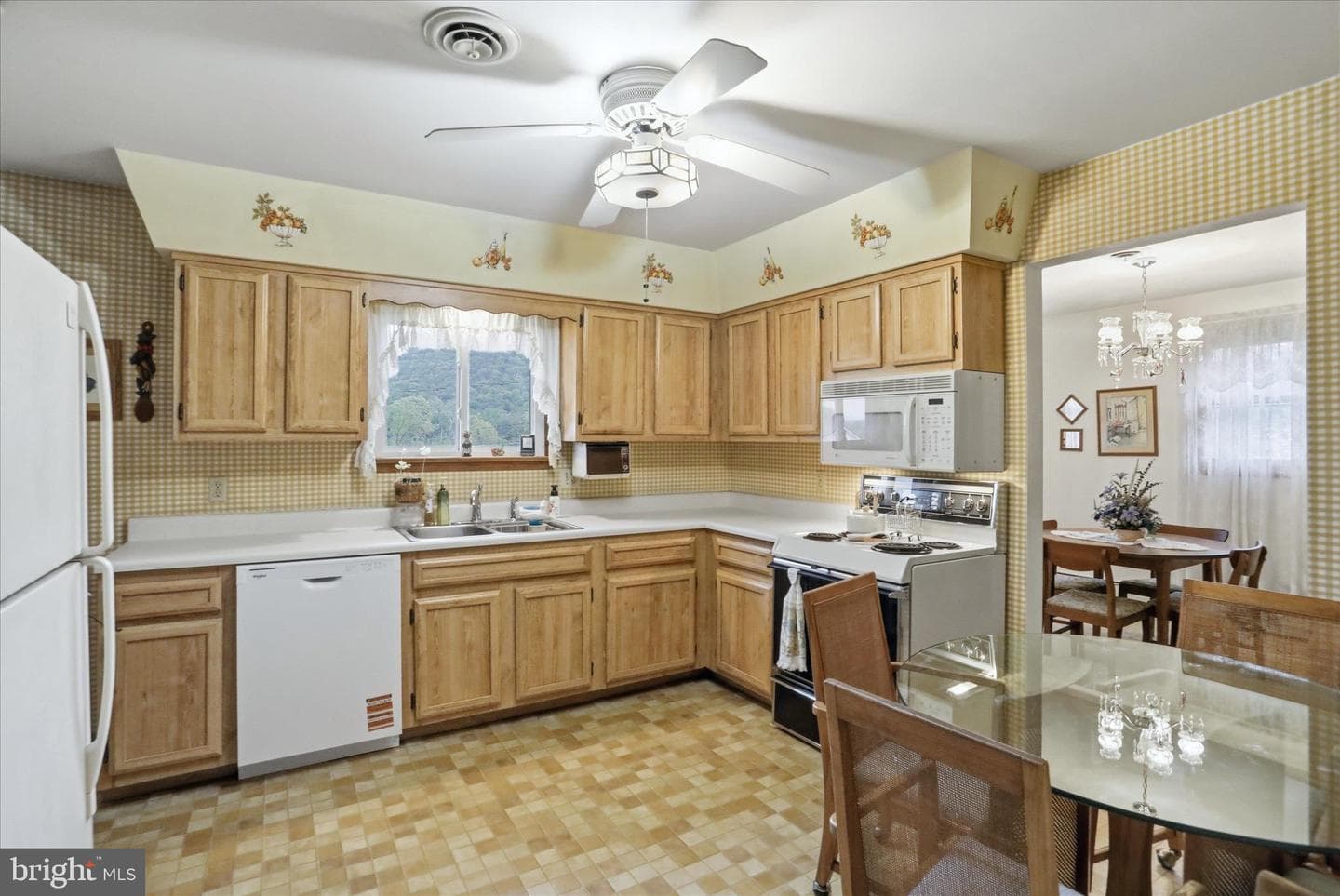 12216 Mcmullen Highway SW photo 7