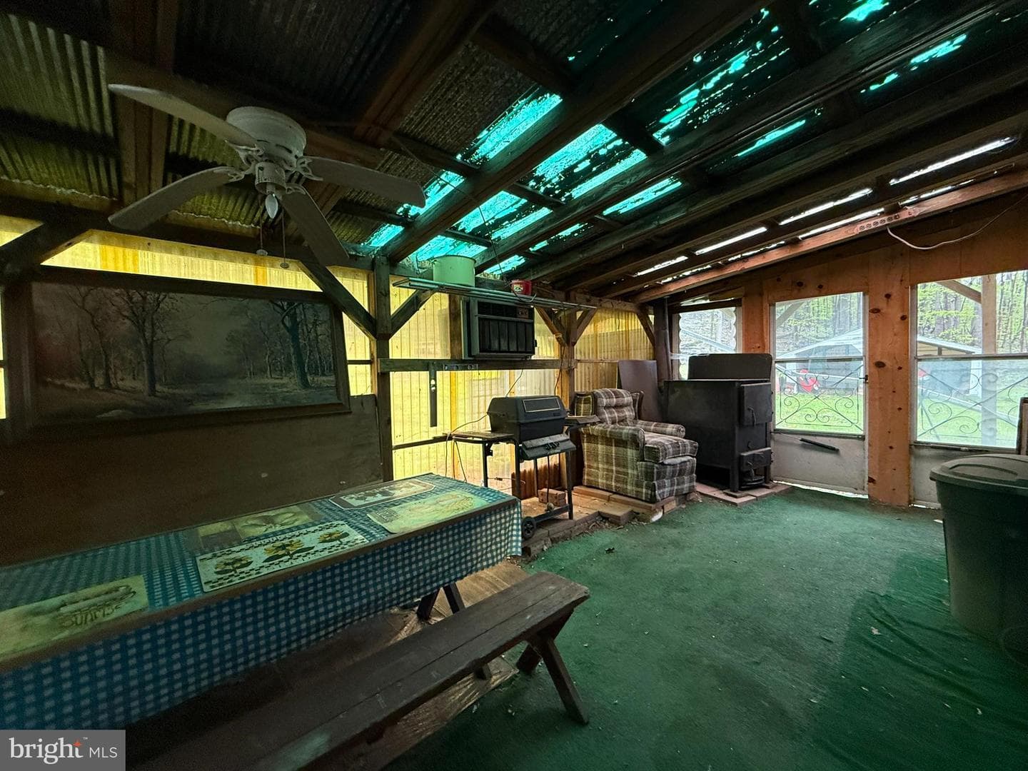 12600 Vale Summit Road photo 17