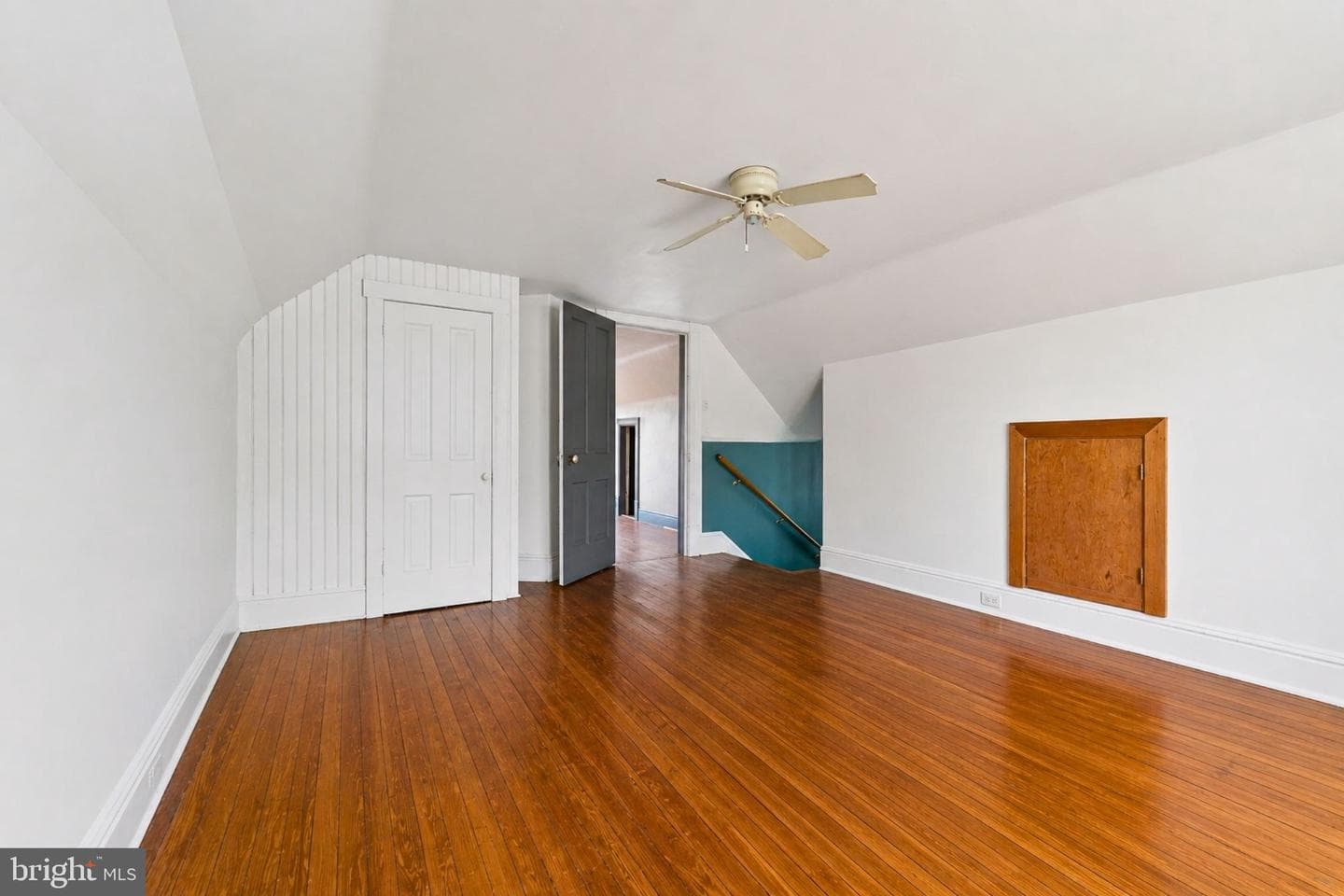 306 Hammond Street photo 19