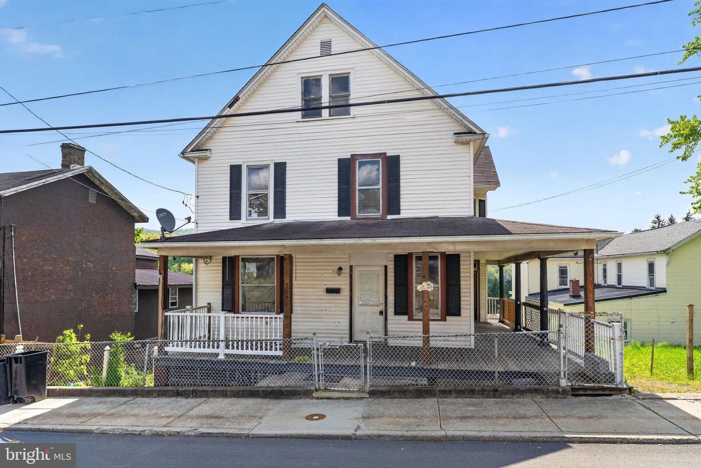 306 Hammond Street photo 28