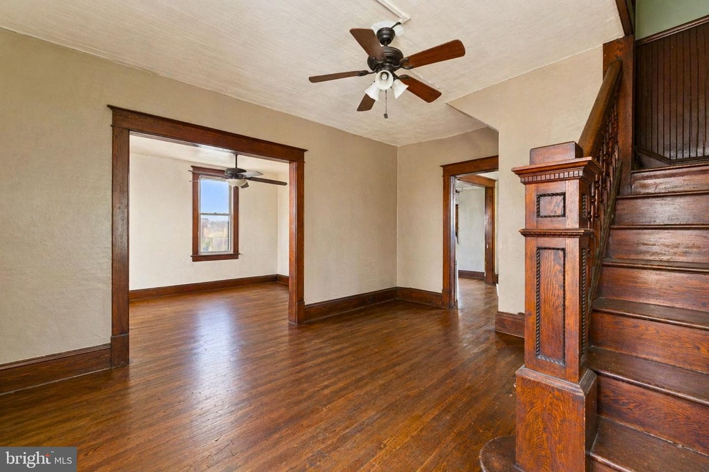 306 Hammond Street photo 3