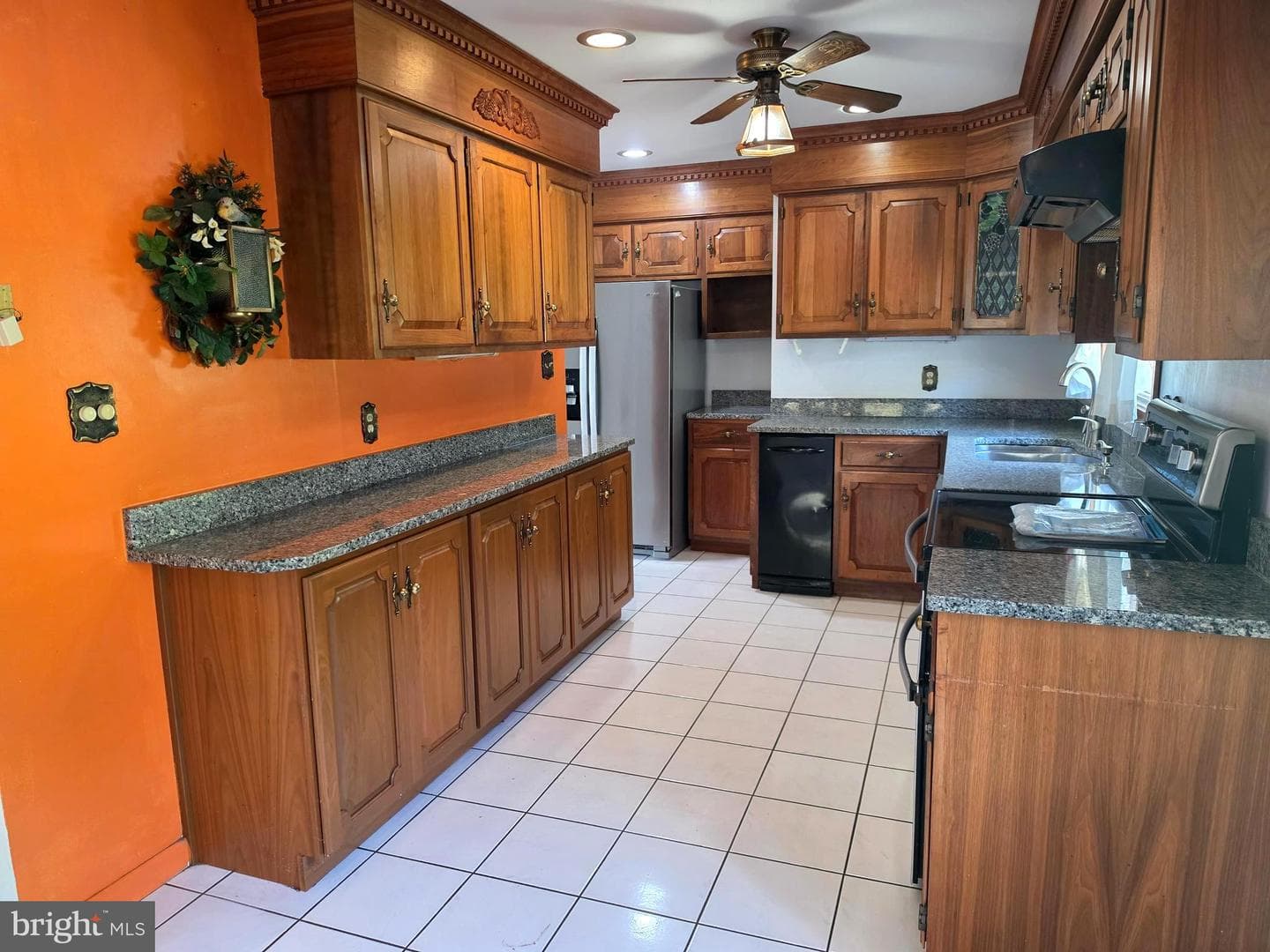 13710 Cardinal Dr SE photo 9