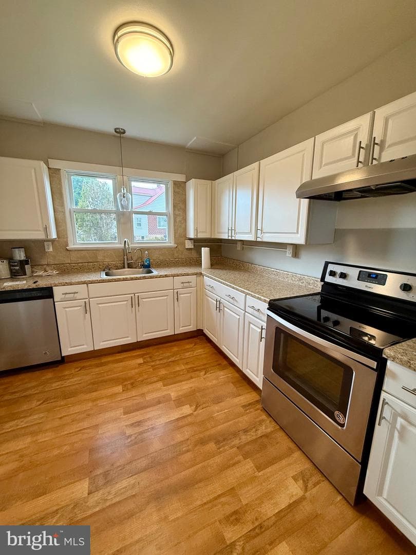 719 E Oldtown Road photo 9