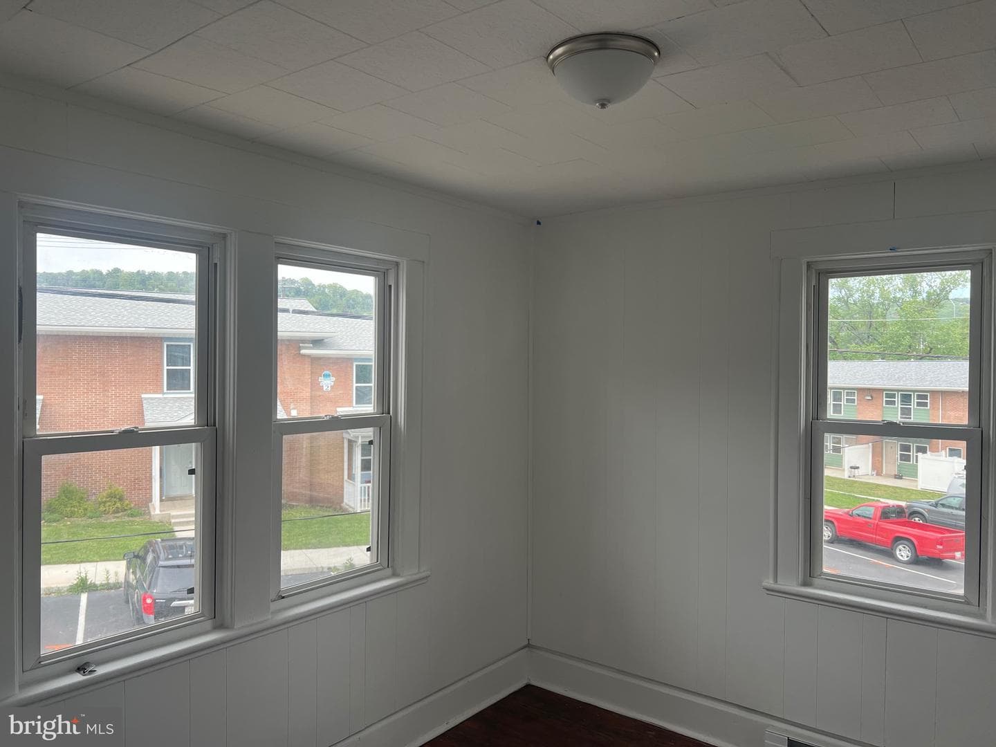 116 W Oldtown Road photo 4