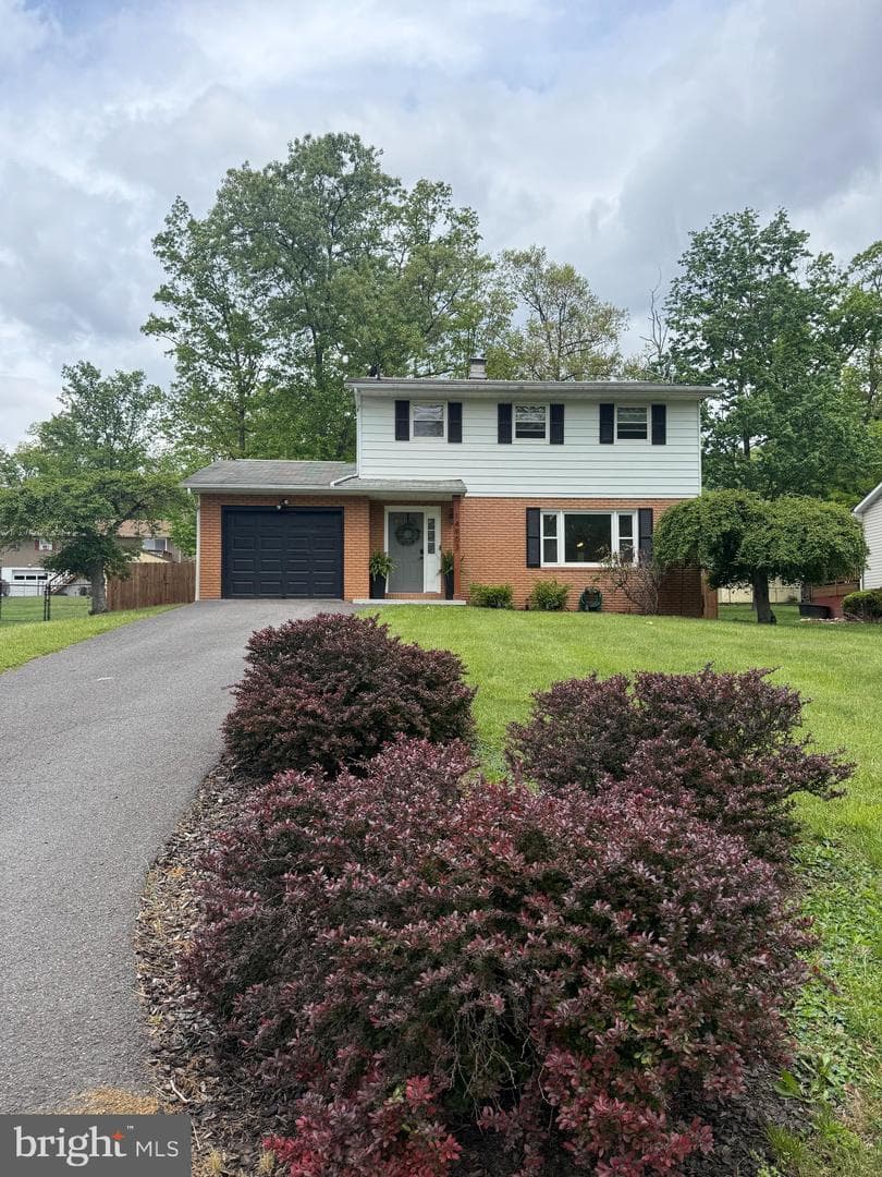 14903 Viewcrest Road SW photo 2