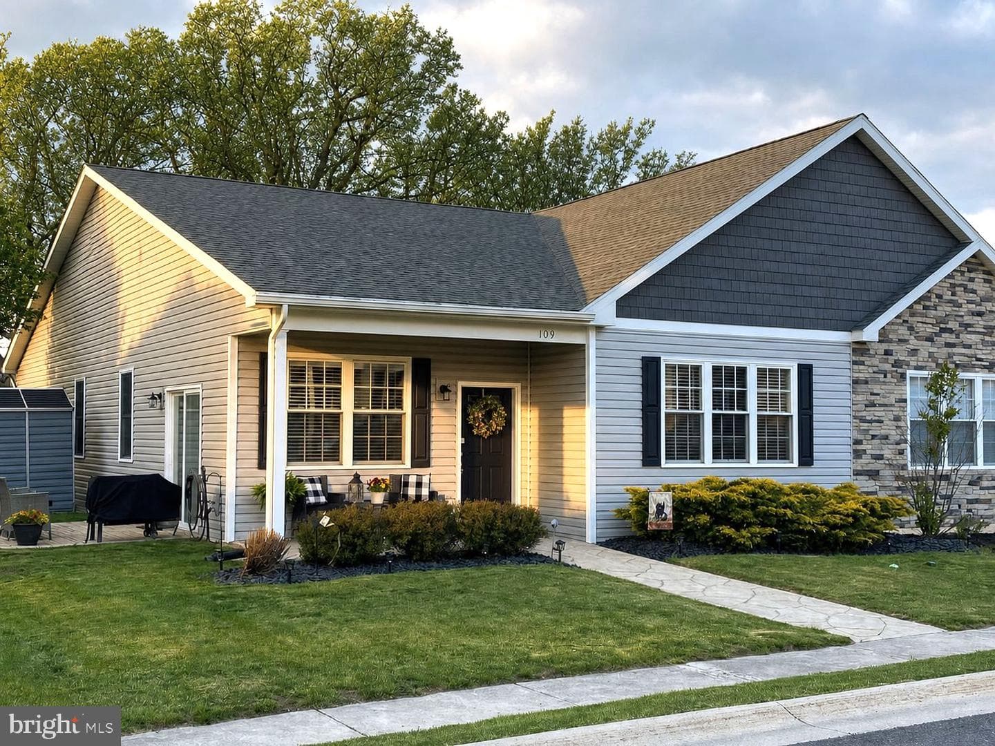 109 Candlewick Court