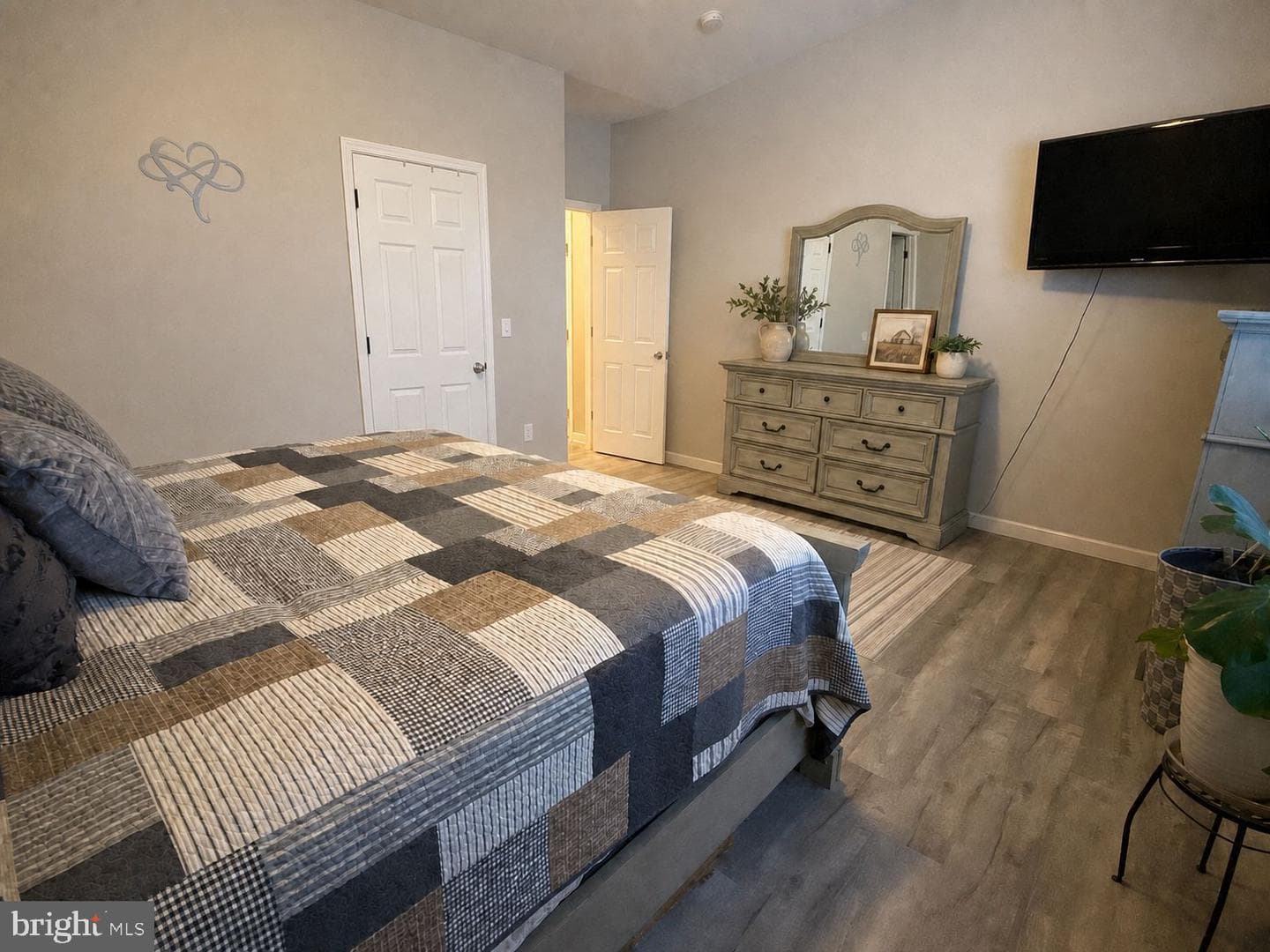 109 Candlewick Court photo 18