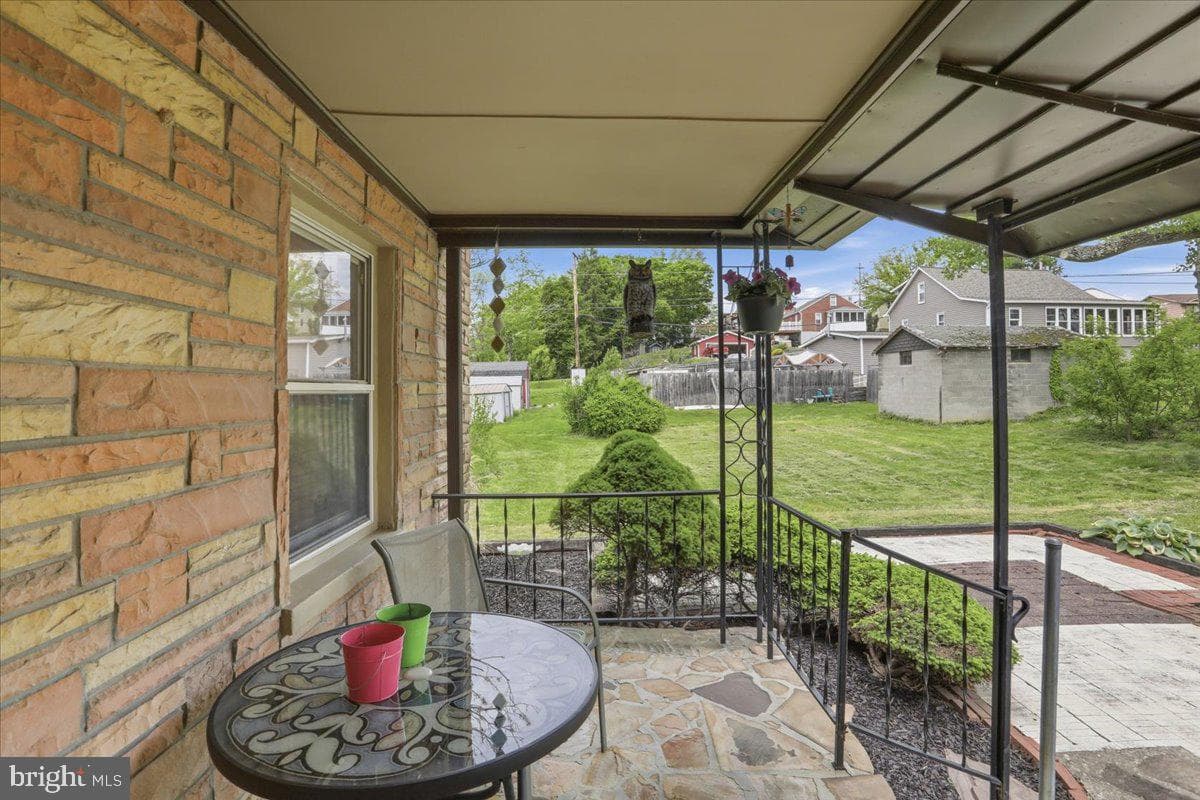 111 Wempe Dr photo 27