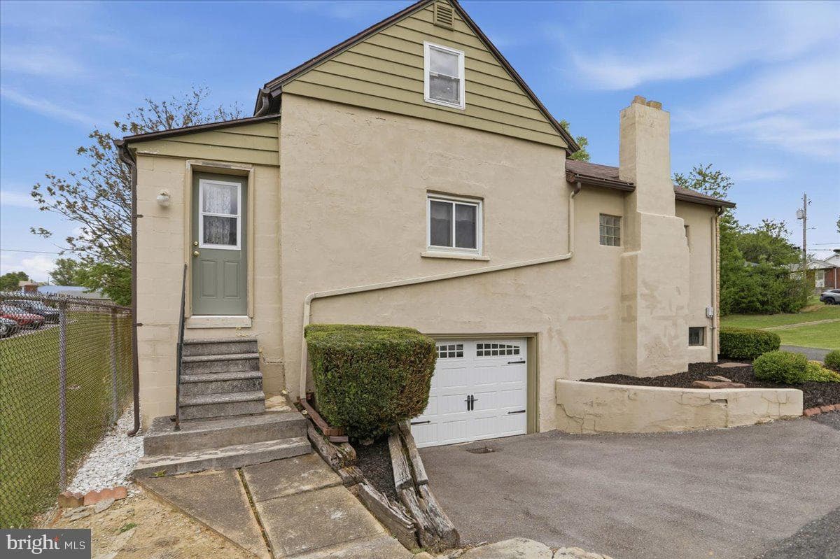 111 Wempe Dr photo 29