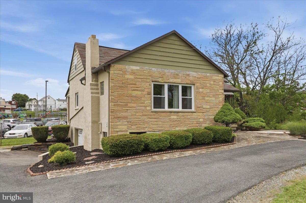 111 Wempe Dr photo 30