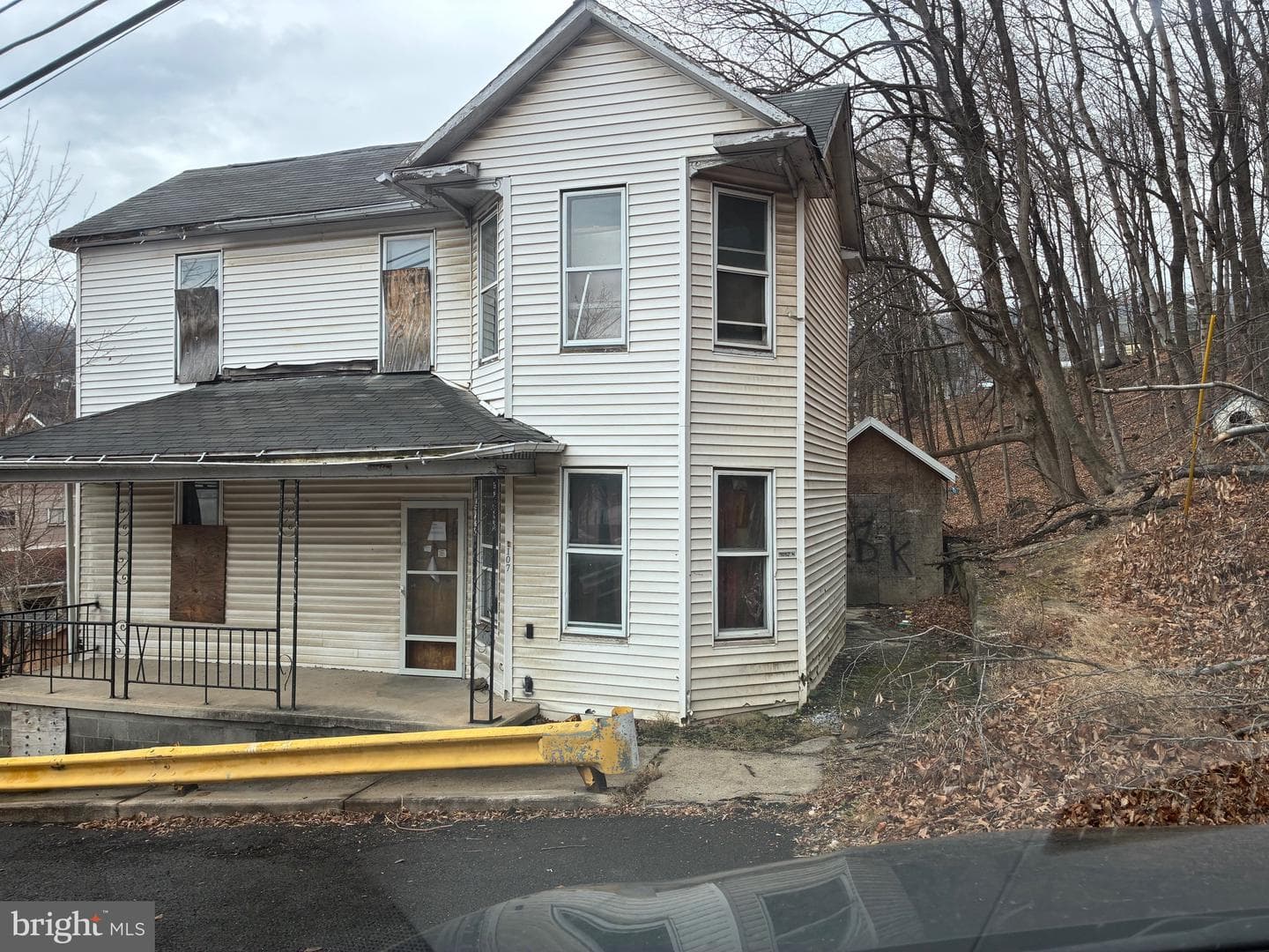 107 Oakview Drive photo 27