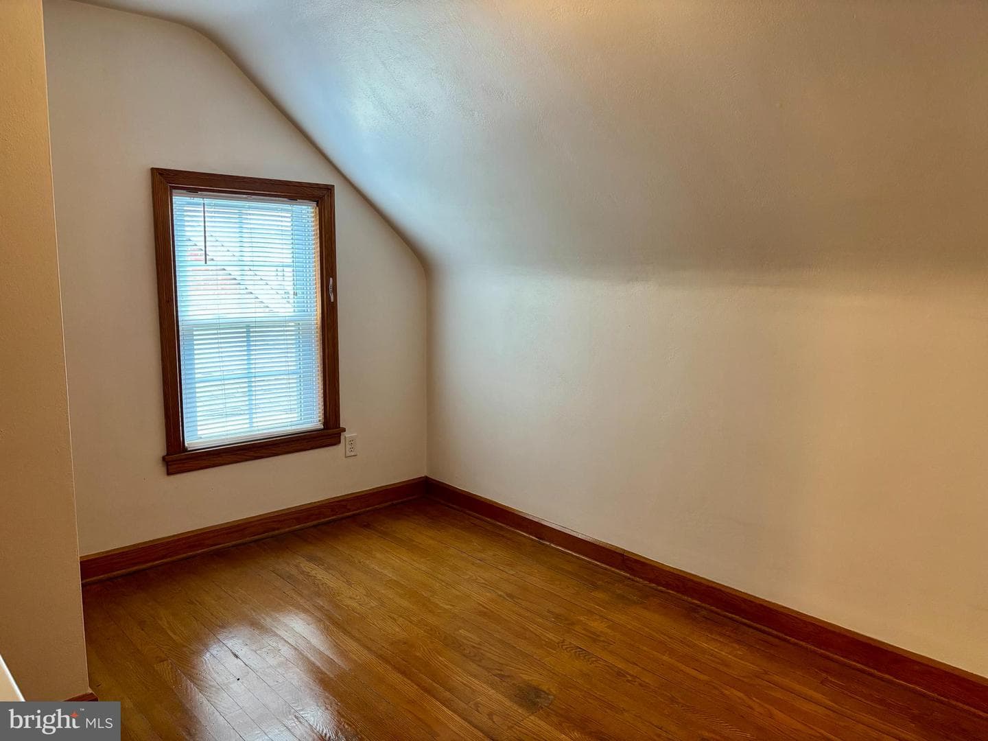 126 Washington Street photo 14