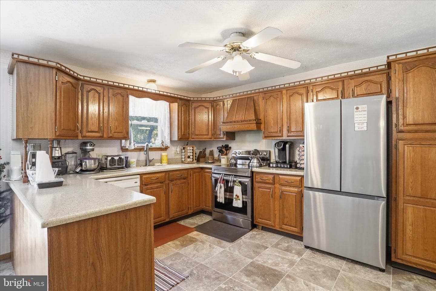 15604 Harvest Drive SW photo 10