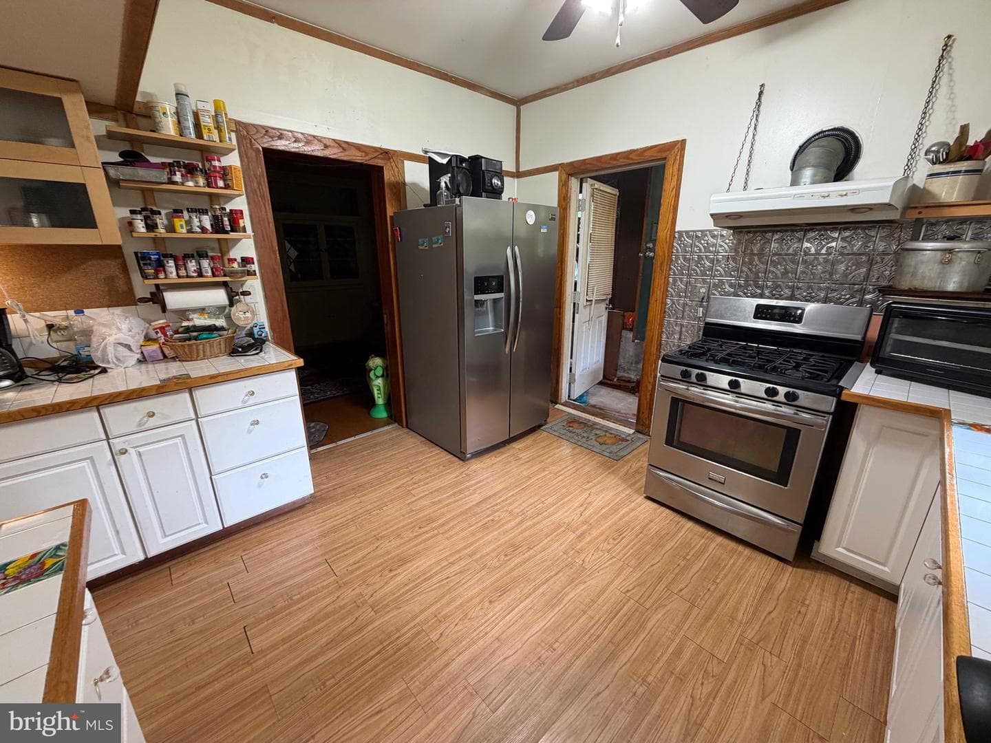 215 Hammond Street photo 24