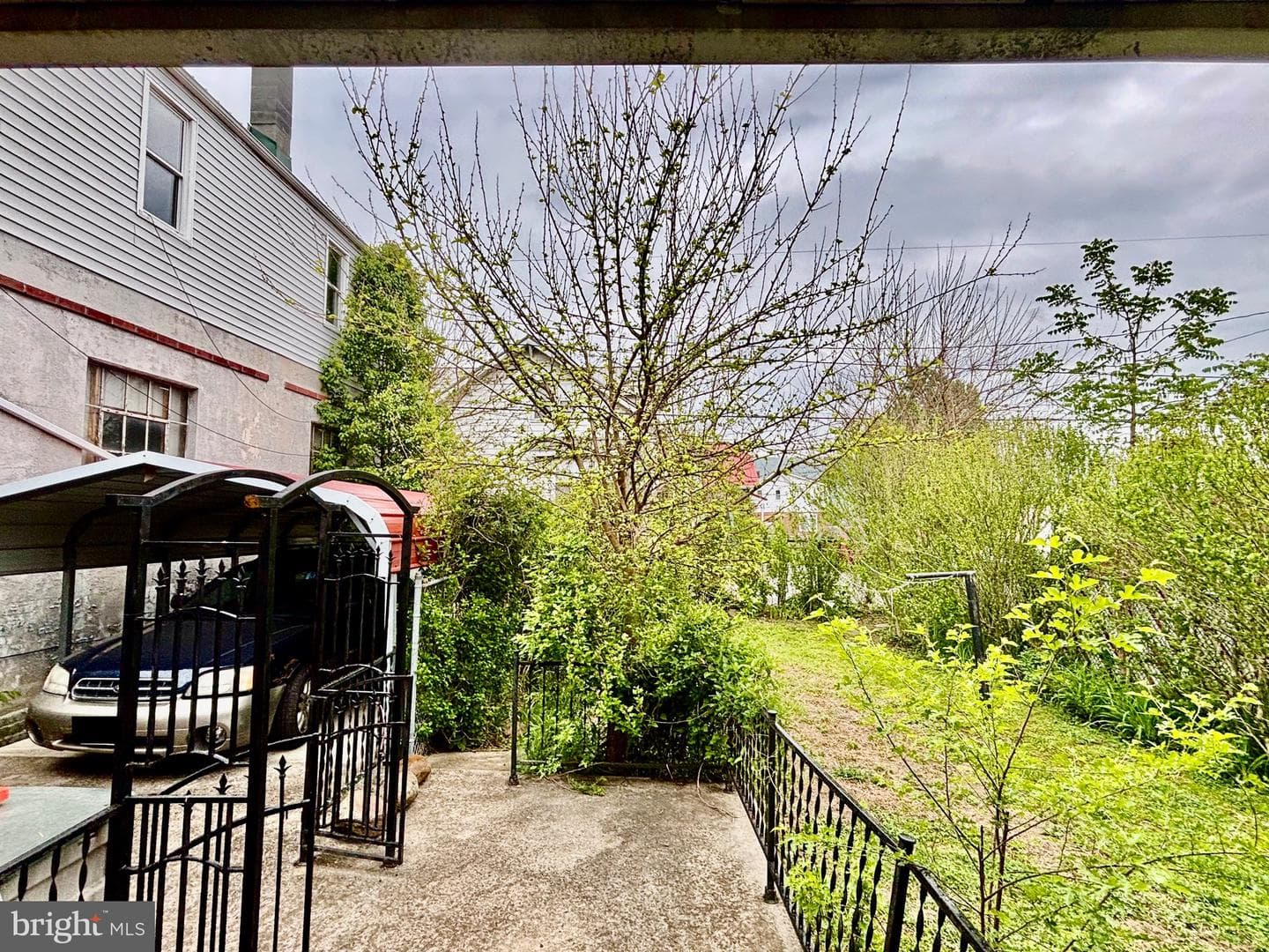 8 S Massachusetts Avenue photo 19