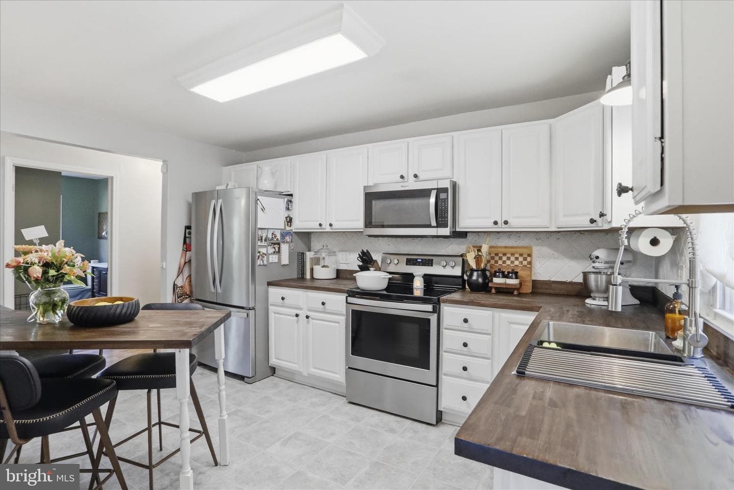 14208 Kings Grove Road photo 17