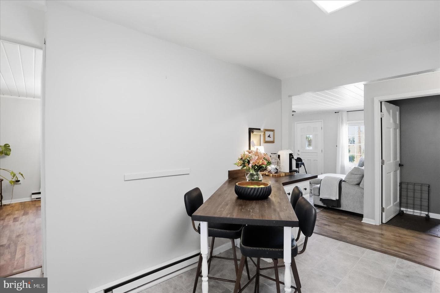 14208 Kings Grove Road photo 20