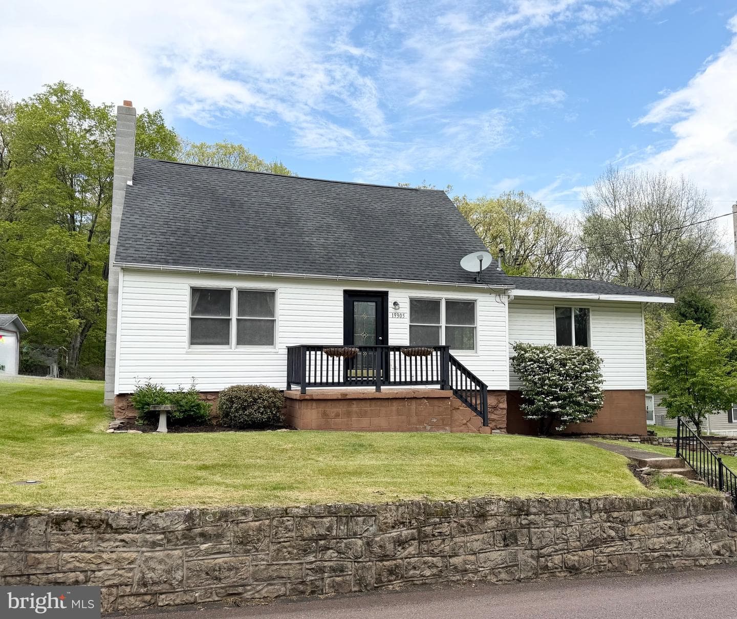 19305 Upper Consol Road NW photo 2