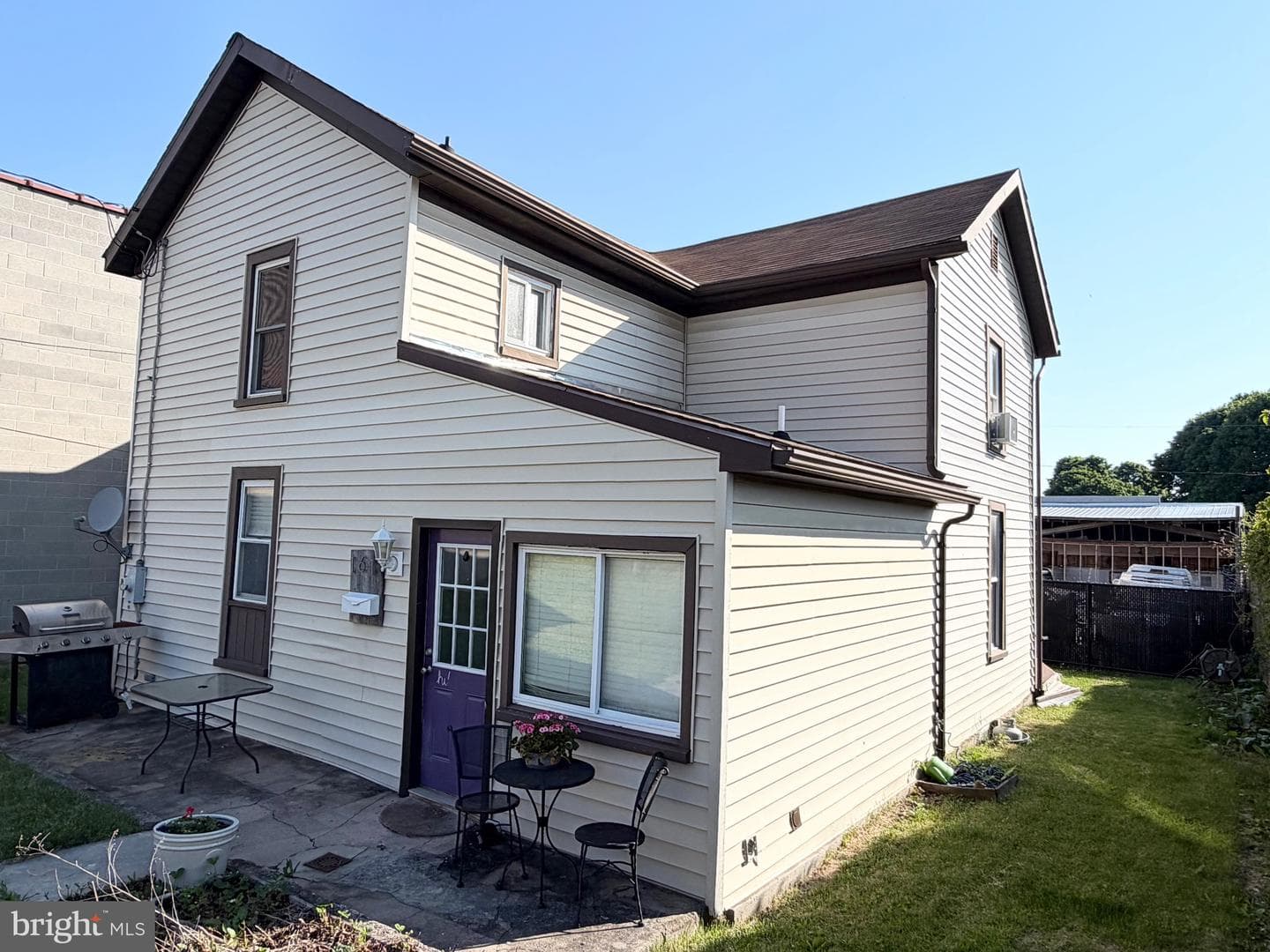 161 W Mechanic Street photo 3