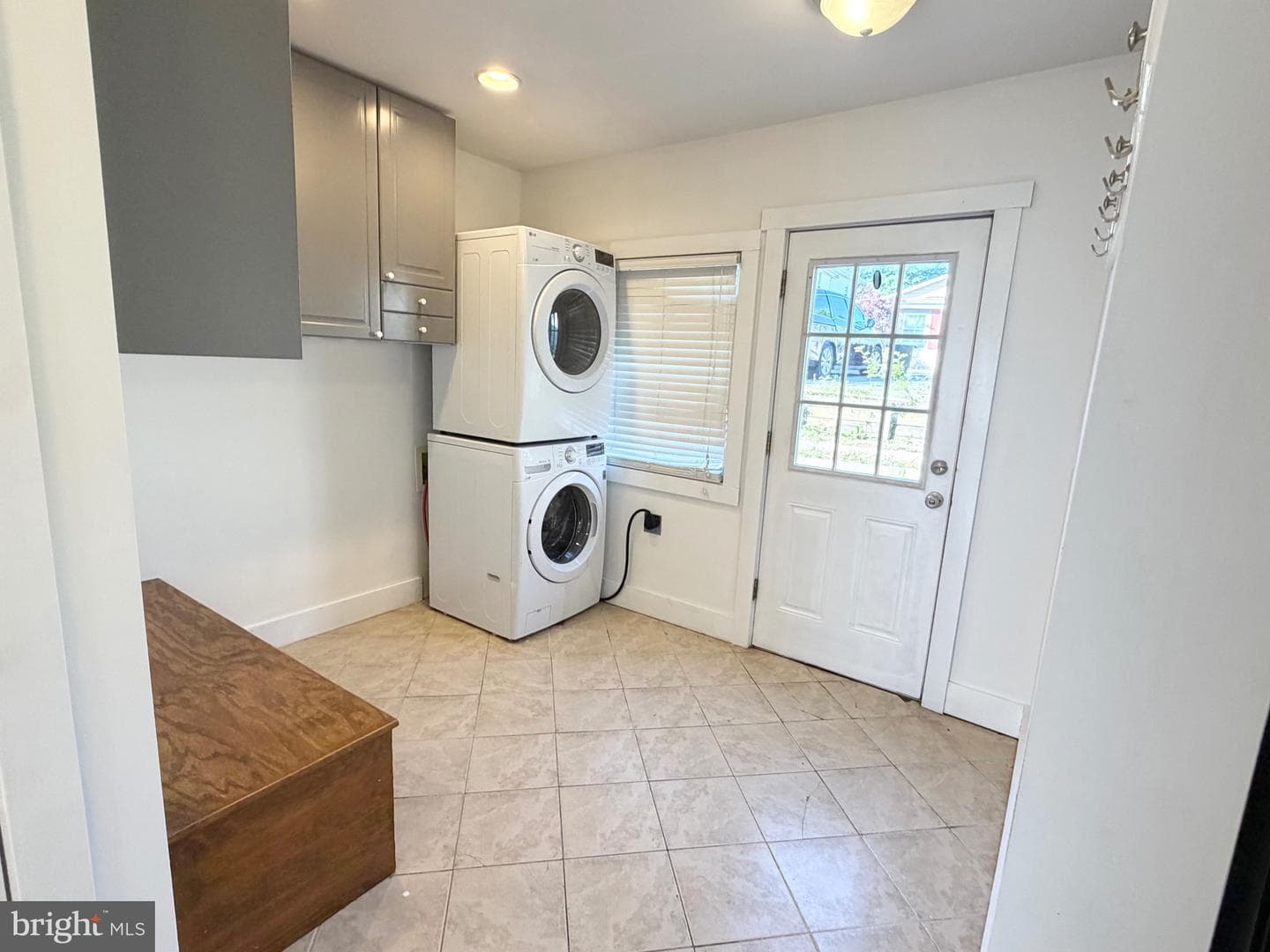 161 W Mechanic Street photo 5