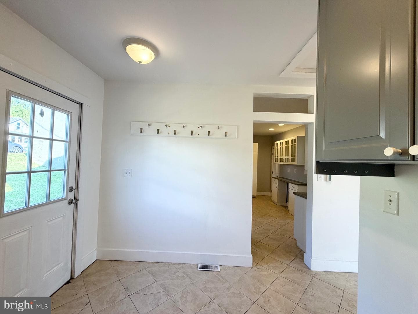 161 W Mechanic Street photo 7