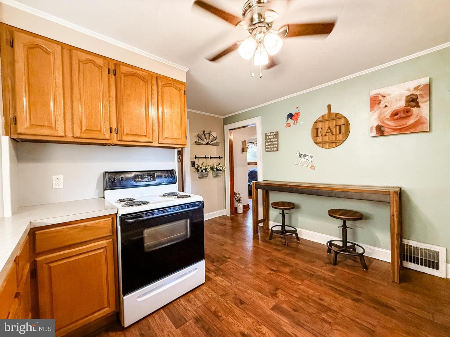 12204 Mcmullen Highway SW photo 10