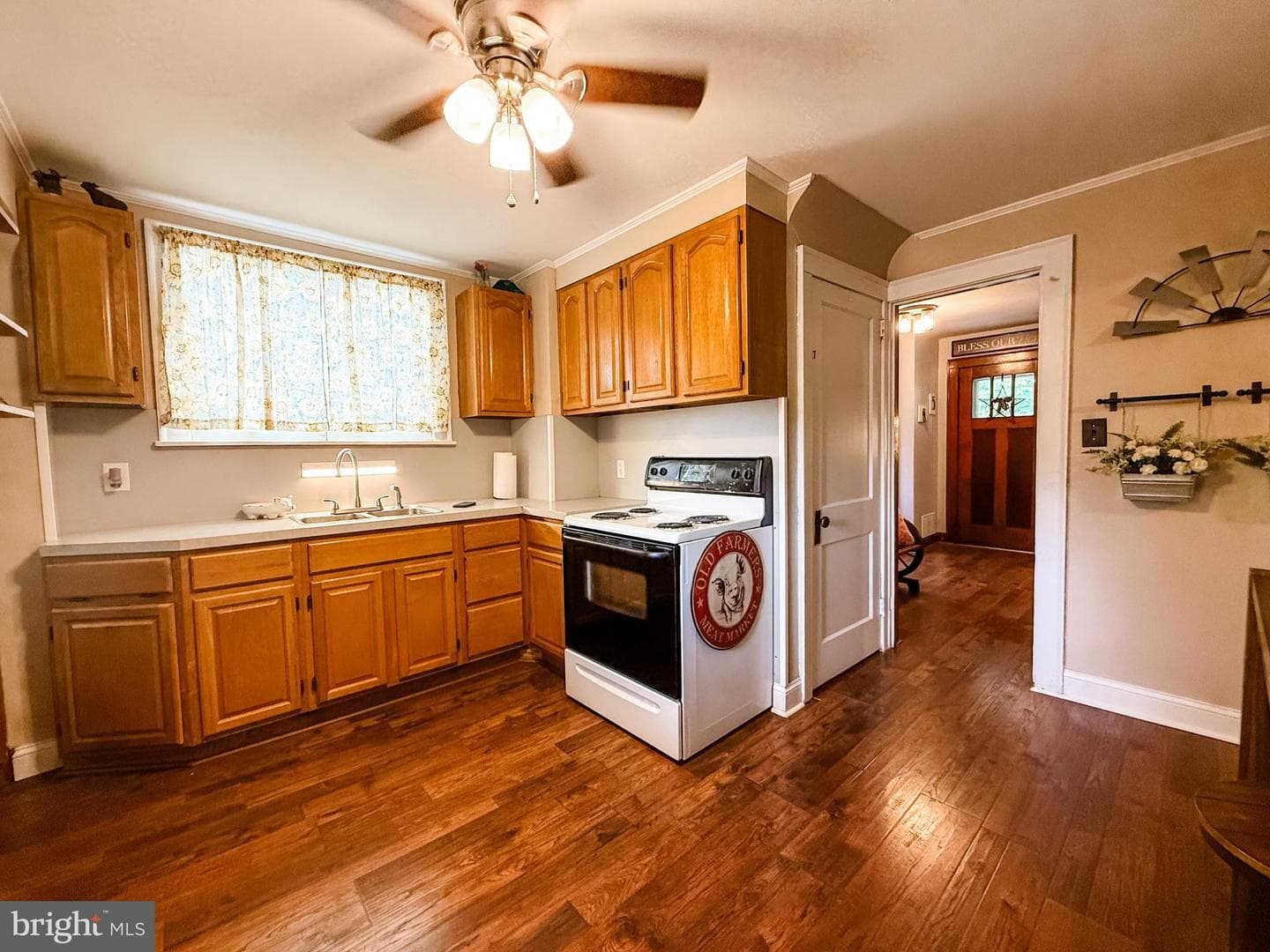 12204 Mcmullen Highway SW photo 11