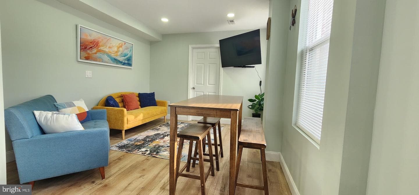 236 Glenn Street photo 28