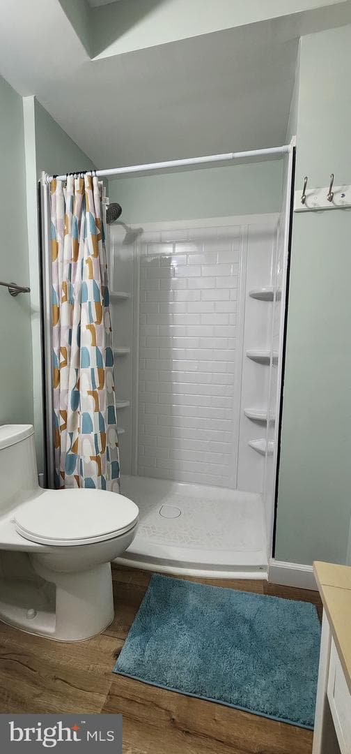 236 Glenn Street photo 32