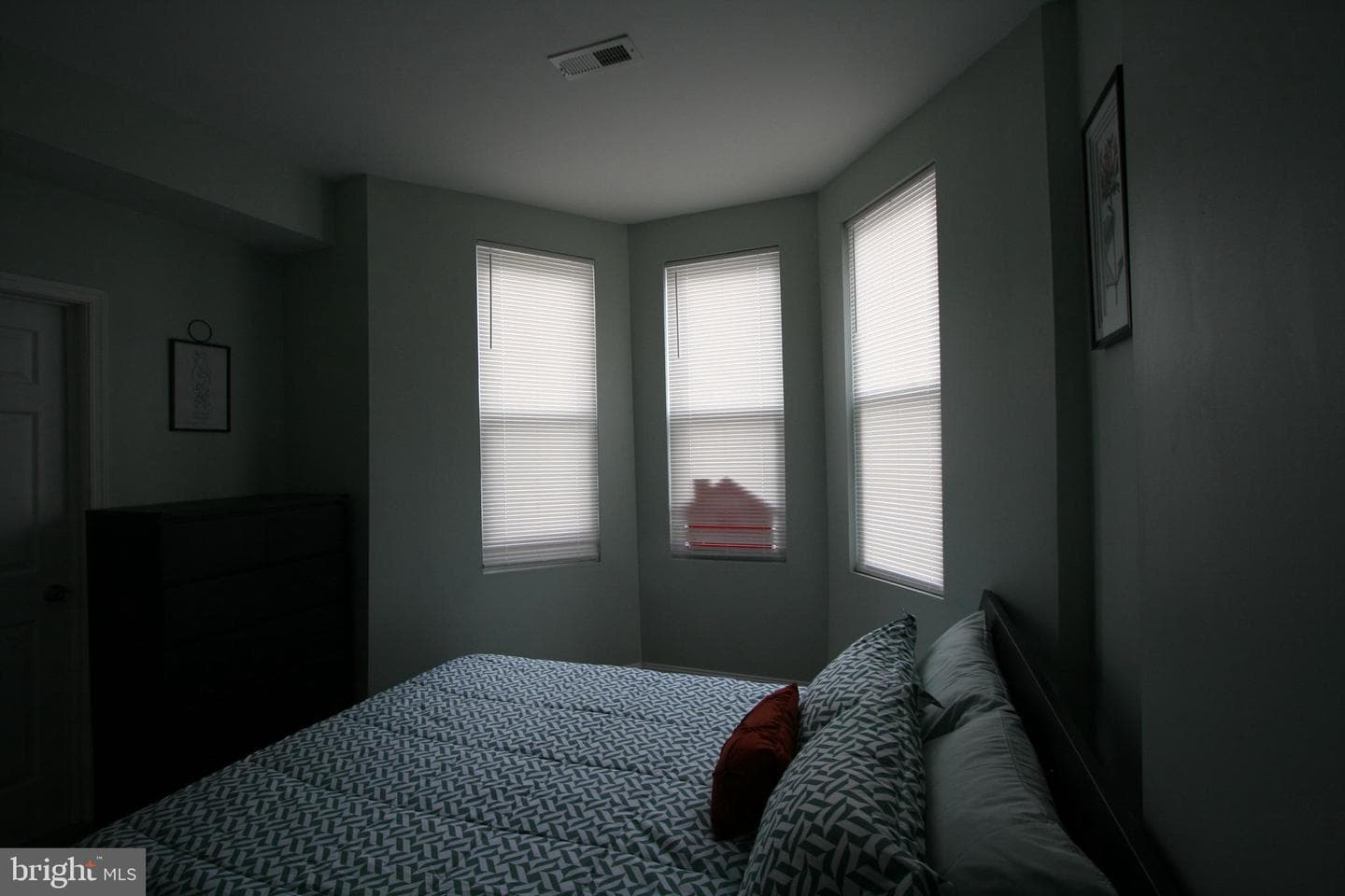 236 Glenn Street photo 61