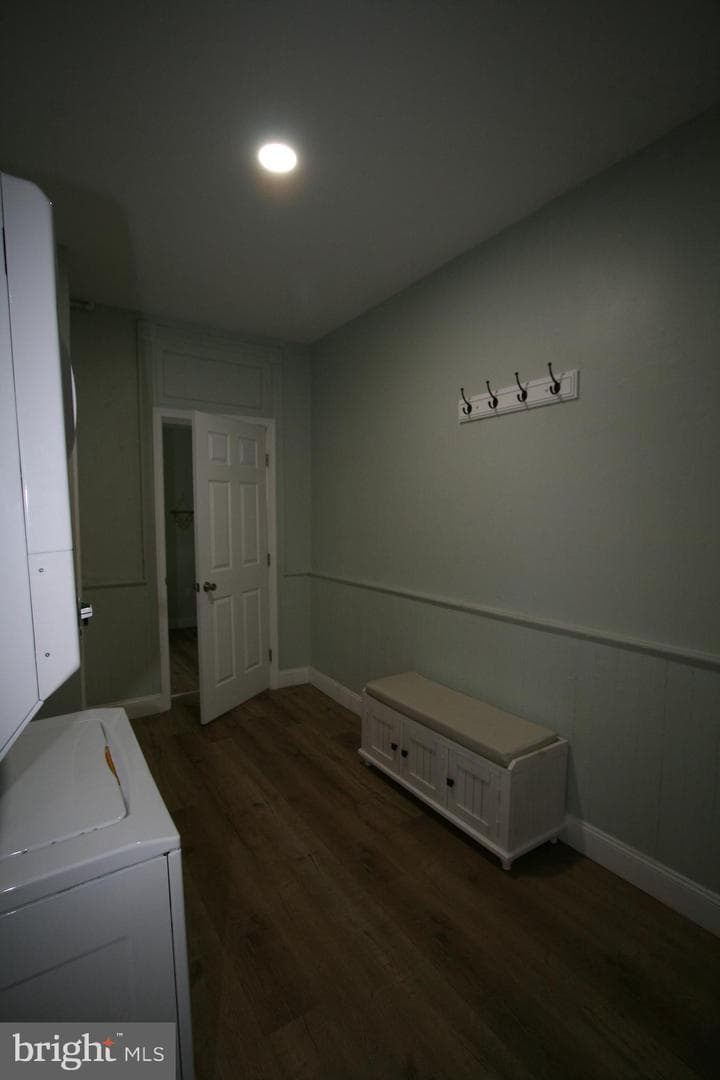 236 Glenn Street photo 64