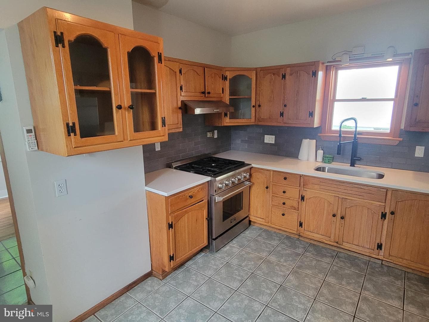 91 Pine Street photo 14