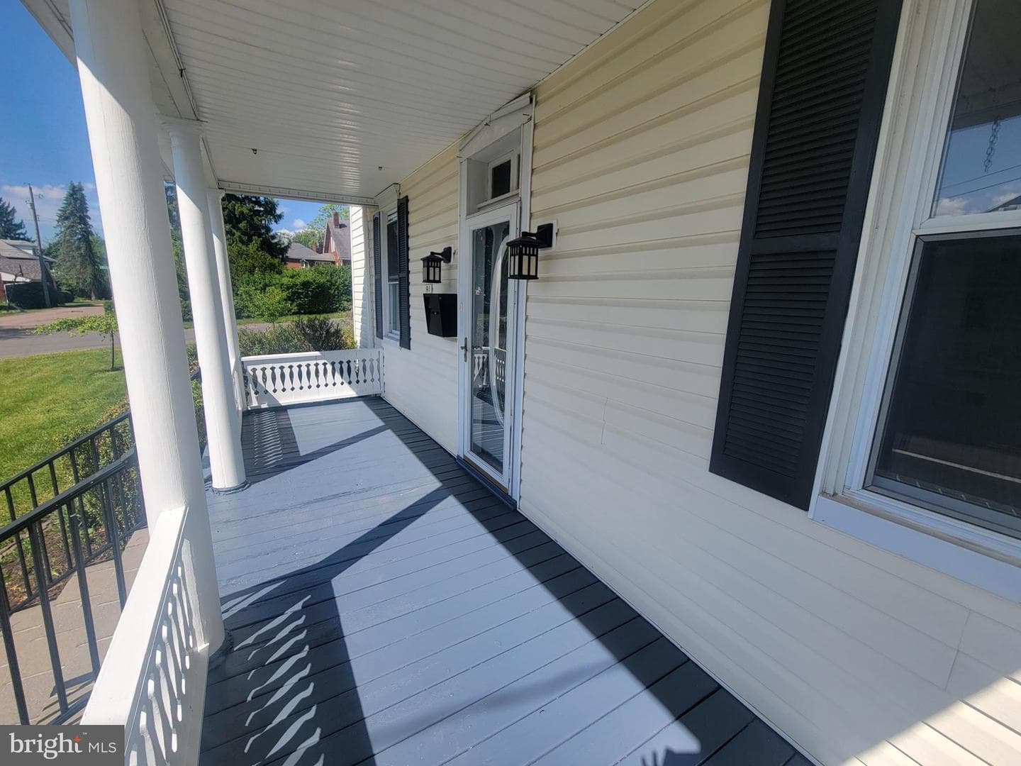 91 Pine Street photo 4